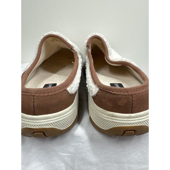 Easy Spirit Women's Terrave 2  Mule Clogs, Size 8 Wide - Picture 7 of 9